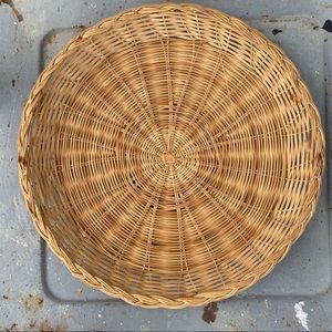 Vintage Accents - Vintage Flat Wicker Basket Vintage Accents - Vintage Flat Wicker Basket
